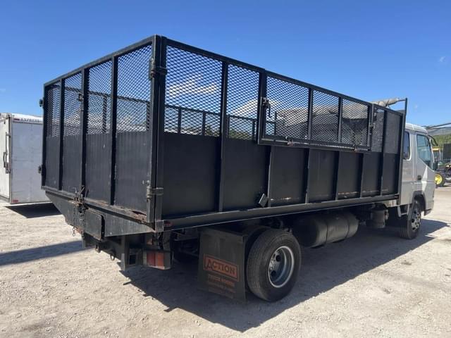 Image of Mitsubishi Fuso equipment image 2