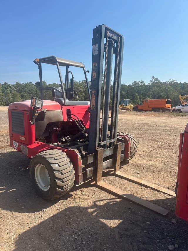 Image of Moffett M55 equipment image 1