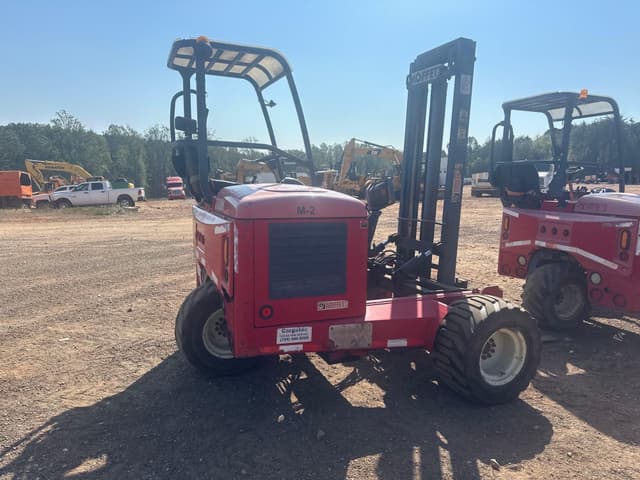 Image of Moffett M55 equipment image 2