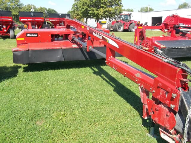 Image of New Holland 1431 equipment image 1