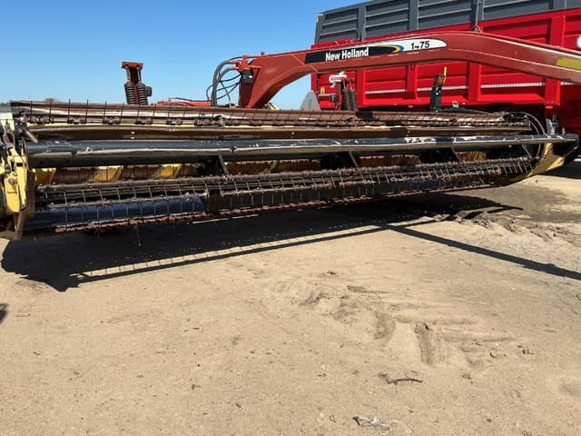 Image of New Holland 1475 equipment image 1