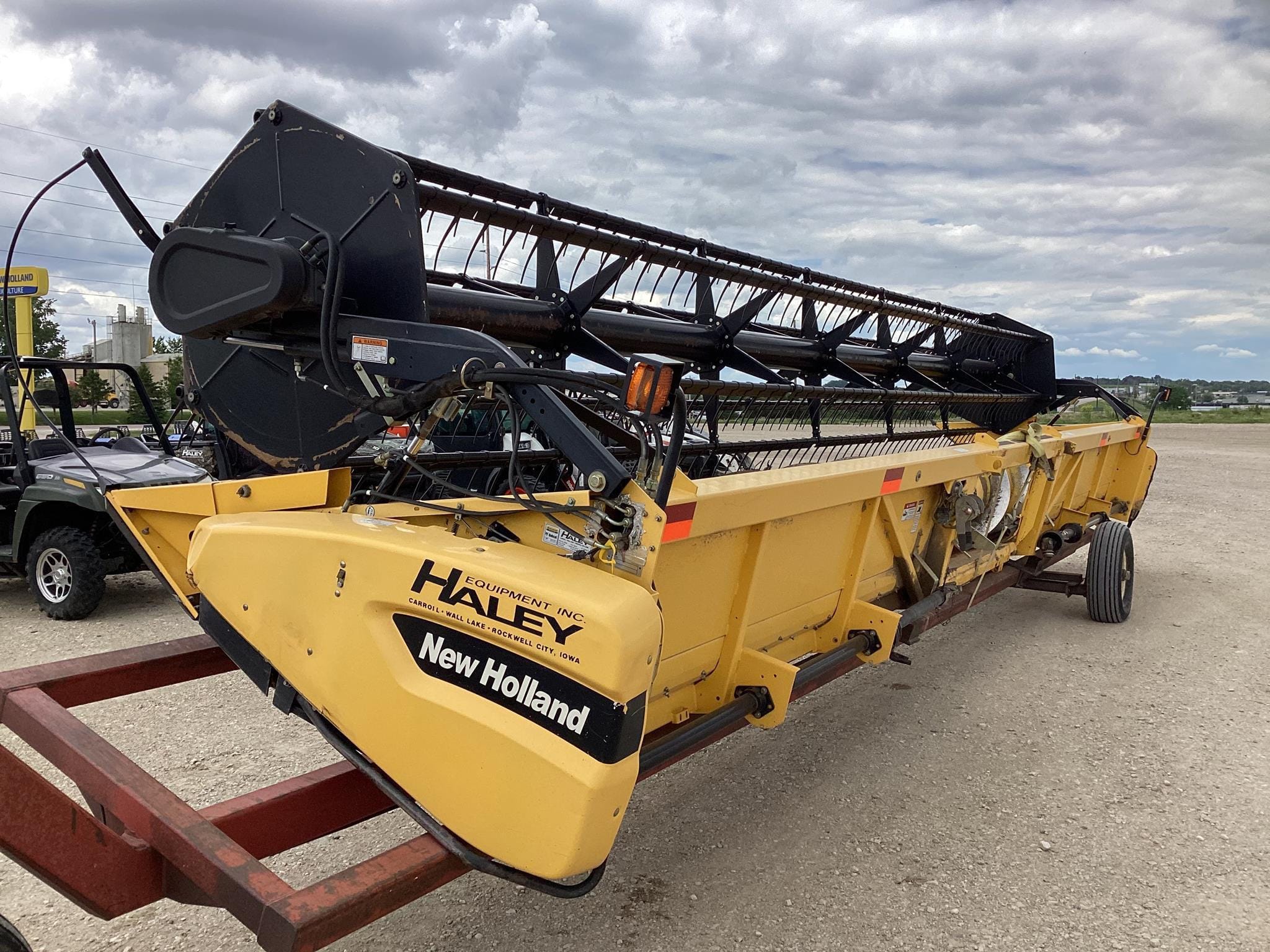 2005 New Holland 74C Equipment Image0