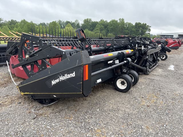 Image of New Holland 84C equipment image 4