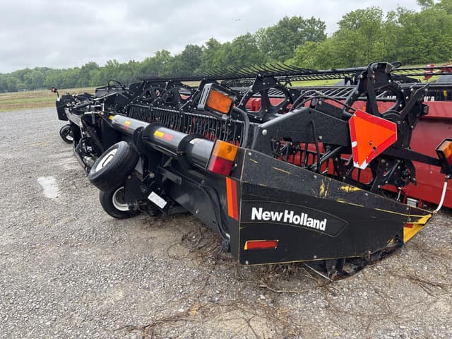 Image of New Holland 84C equipment image 2