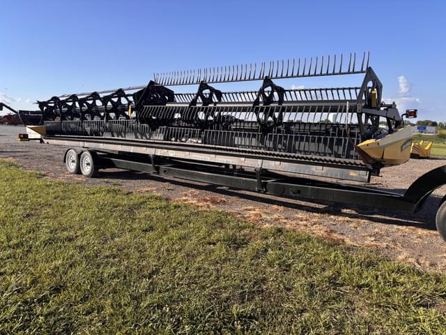 Image of New Holland 84C equipment image 1