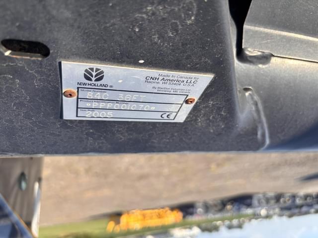 Image of New Holland 84C equipment image 4