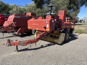 2005 New Holland BB900 Image