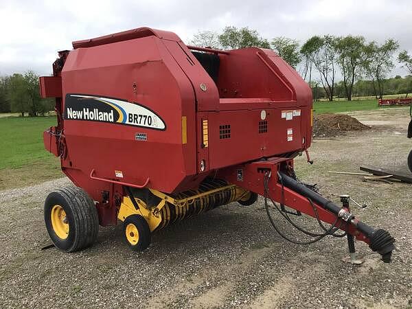 Image of New Holland BR770A Primary image