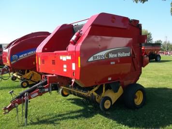 Main image New Holland BR780