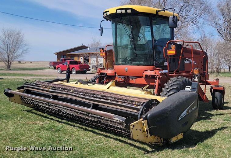 Main image New Holland HW325