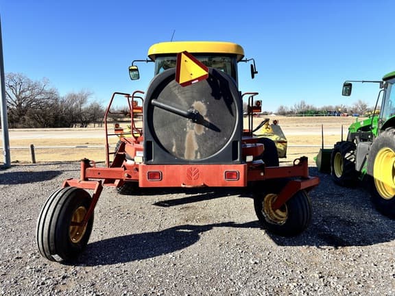 Image of New Holland HW345 equipment image 3