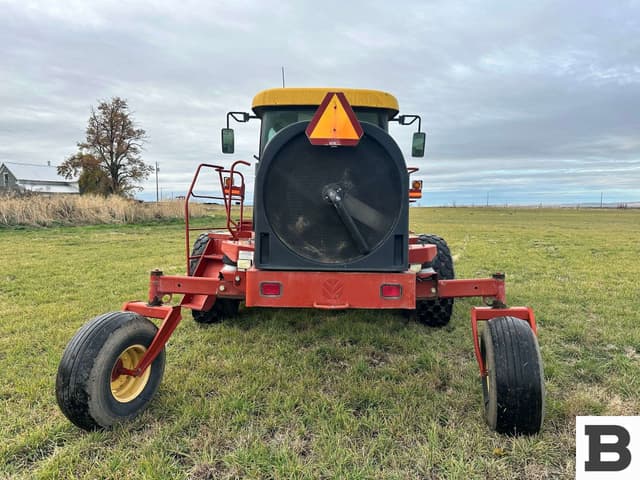 Image of New Holland HW365 equipment image 4