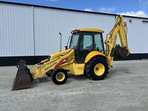 2005 New Holland LB75B Image
