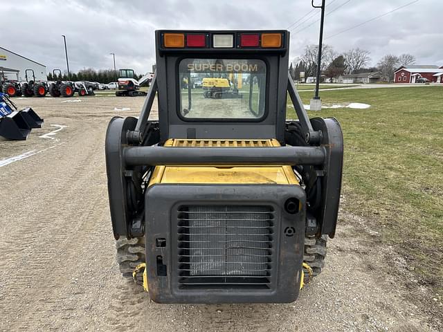 Image of New Holland LS150 equipment image 3