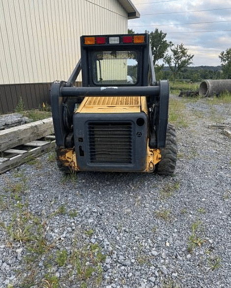 Image of New Holland LS170 equipment image 3