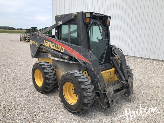 Main image New Holland LS185B