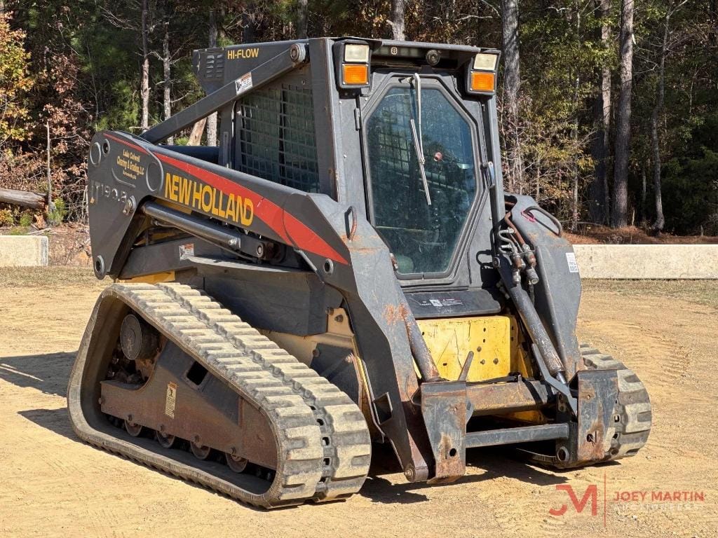 2005 New Holland LT190B Equipment Image0