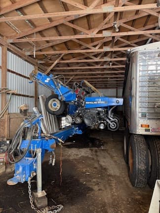 Image of New Holland SP580 equipment image 1