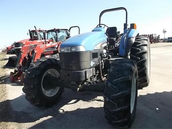 2005 New Holland TB110 Equipment Image0