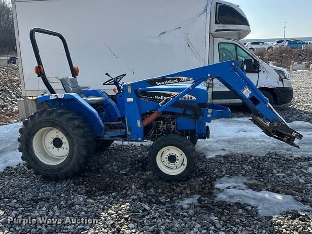 Image of New Holland TC30 equipment image 3
