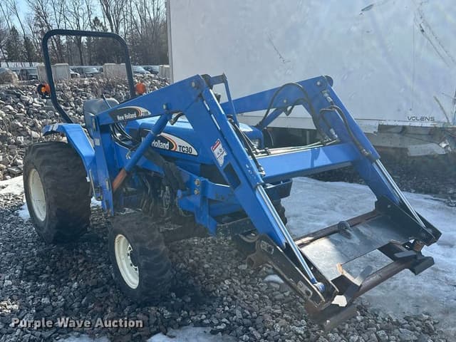 Image of New Holland TC30 equipment image 2