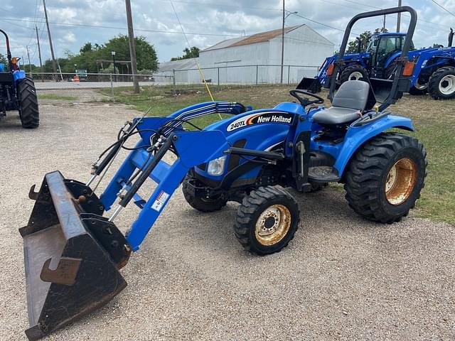 Image of New Holland TC33DA equipment image 1