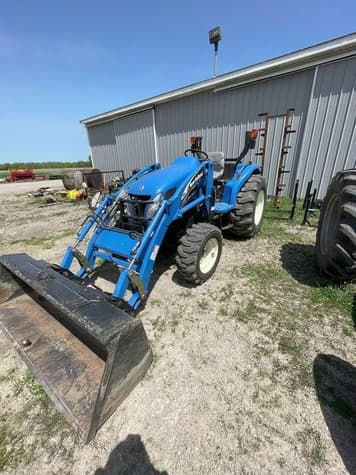 Main image New Holland TC35A