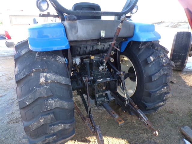Image of New Holland TC45DA equipment image 4