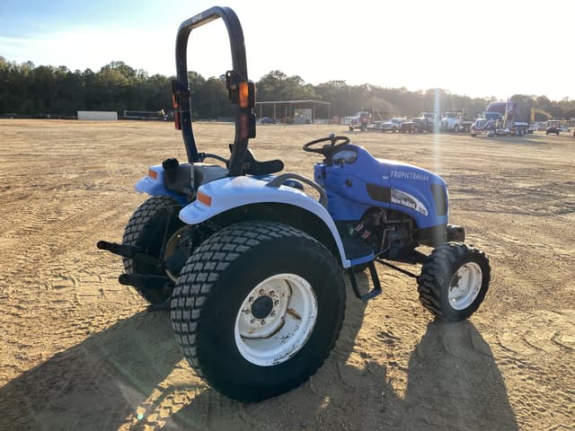 Image of New Holland TC45DA equipment image 2
