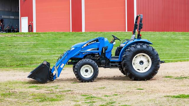 Image of New Holland TC55DA equipment image 2