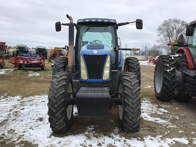 Image of New Holland TG230 equipment image 1