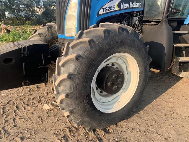 Thumbnail image New Holland TG285 15