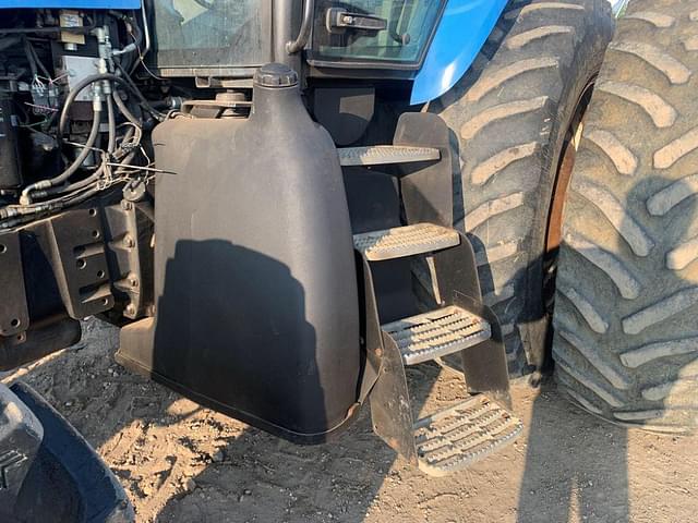 Thumbnail image New Holland TG285 32