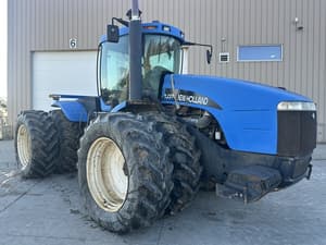 2005 New Holland TJ375 Image