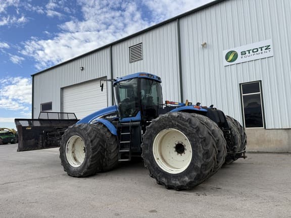 Image of New Holland TJ375 equipment image 2