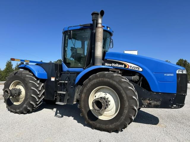 Image of New Holland TJ375 equipment image 1