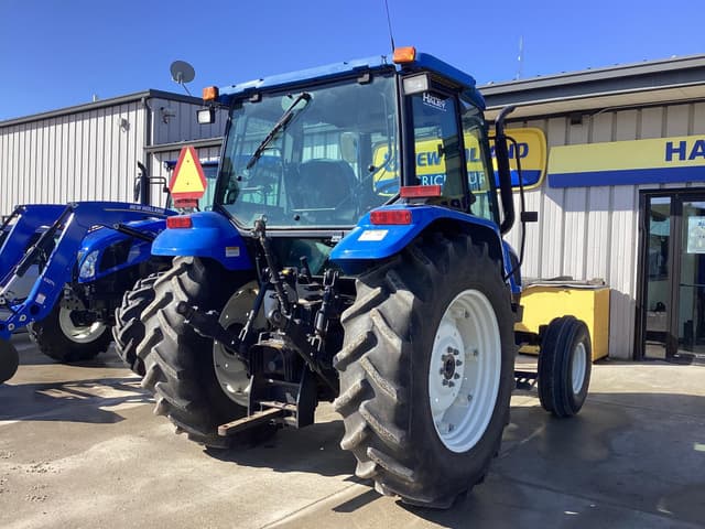 Image of New Holland TL100A equipment image 4