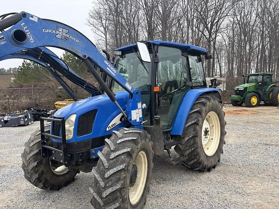 Image of New Holland TL100A equipment image 1