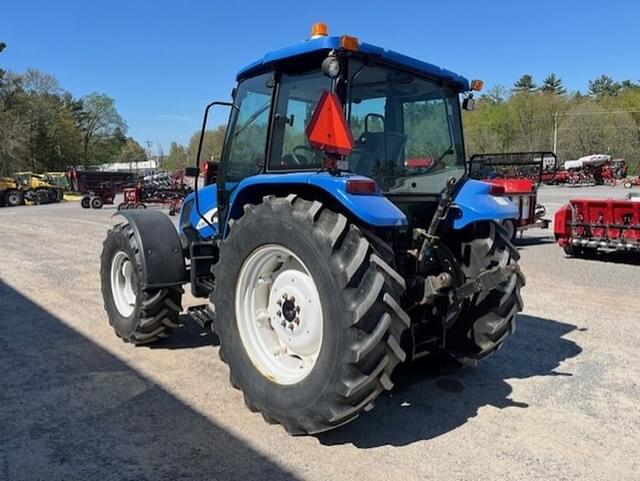 Image of New Holland TL100A equipment image 3