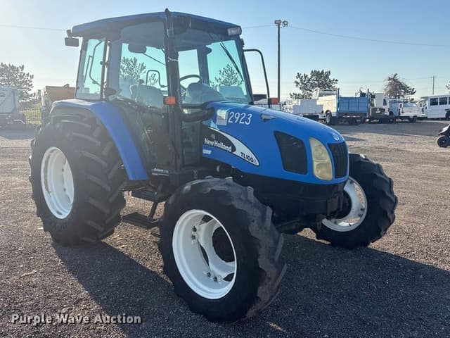 Image of New Holland TL100A equipment image 2
