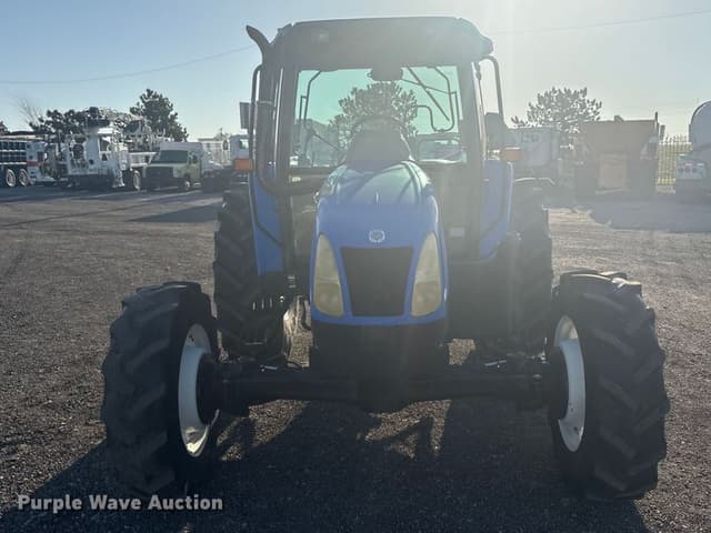 Image of New Holland TL100A equipment image 1