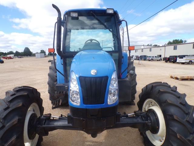 Image of New Holland TL90A equipment image 2