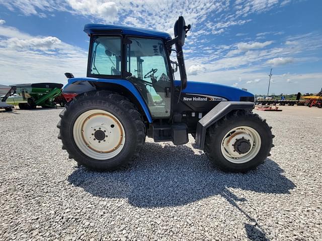Image of New Holland TM140 equipment image 1