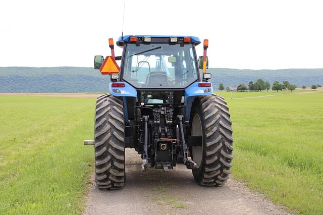 Image of New Holland TM175 equipment image 4