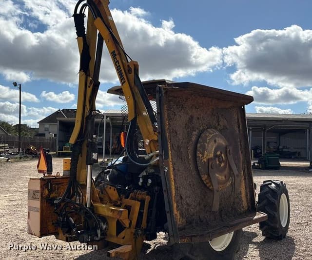 Image of New Holland TN70A equipment image 4