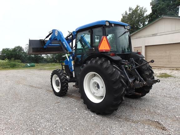 Image of New Holland TN70D equipment image 2
