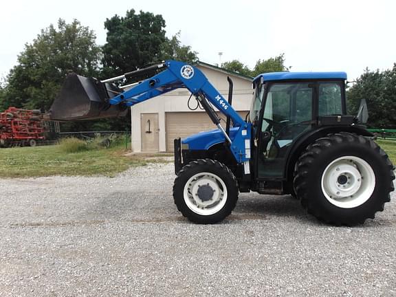 Image of New Holland TN70D equipment image 1