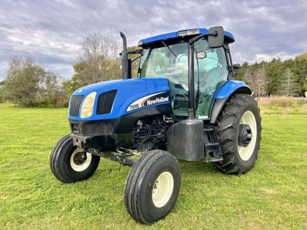 2005 New Holland TS115A Equipment Image0