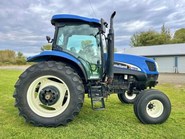 Image of New Holland TS115A equipment image 3