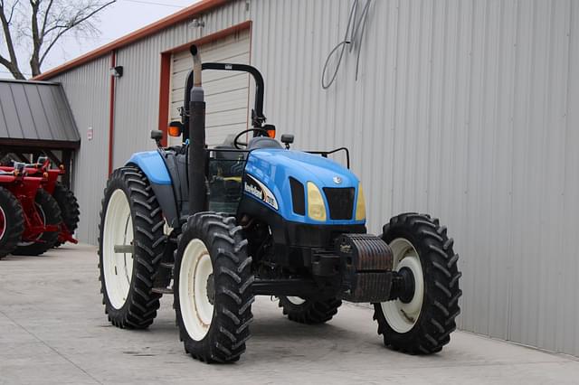 Image of New Holland TS115A equipment image 3